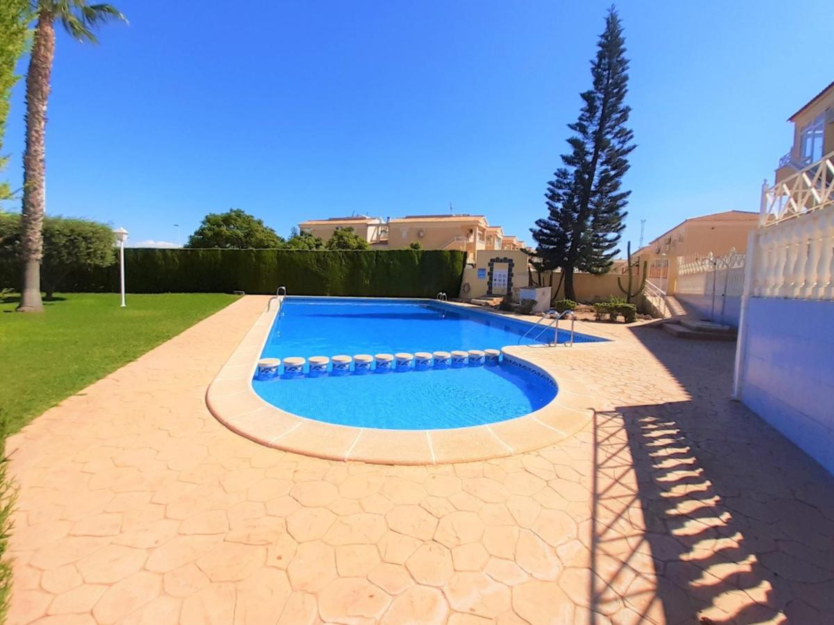 Casa Alegria Apartment With Pool Torrevieja Zewnętrze zdjęcie