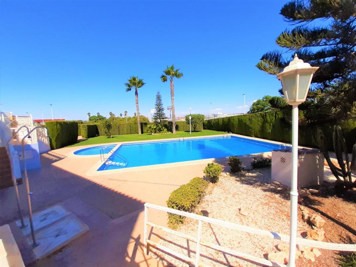 Casa Alegria Apartment With Pool Torrevieja Zewnętrze zdjęcie